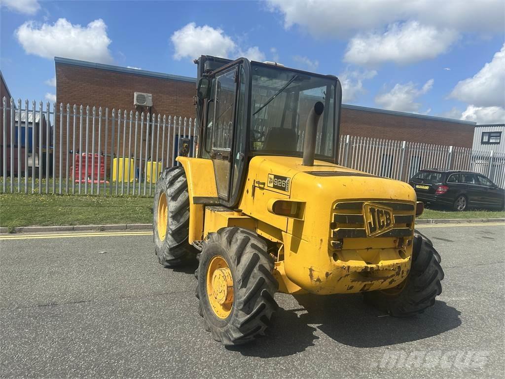 JCB 926 4x4 ラフターテレントラック