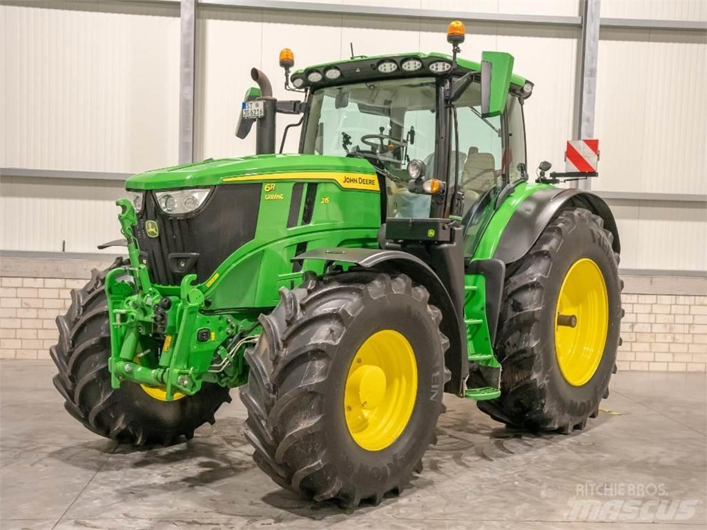 John Deere 6R215 トラクター