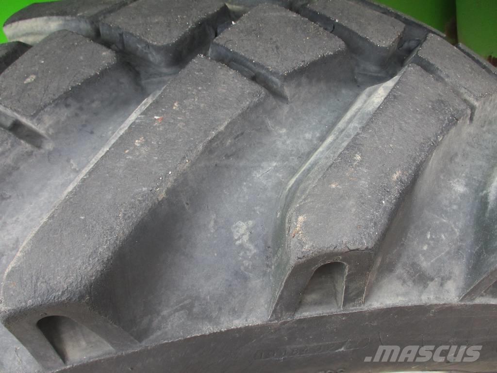 Merlo P40.14K (363) テレスコーピックハンドラー