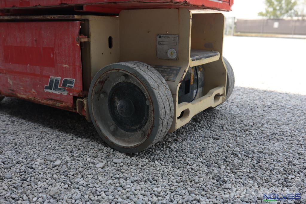 JLG 1230ES その他リフトとプラットフォーム