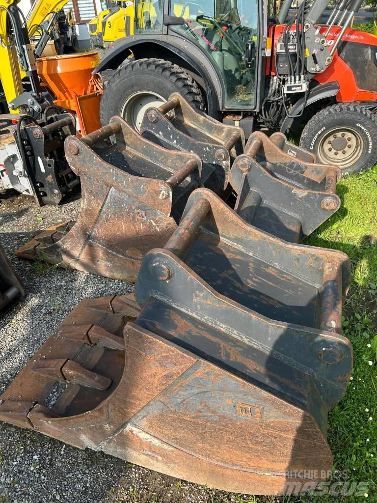 Hitachi ZX 135 US-3 大型油圧ショベル12t以上（パワーショベル・ユンボ）