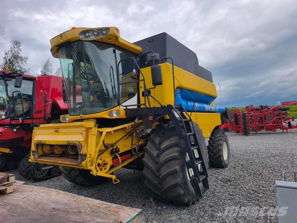 New Holland CS 6080 コンバイン