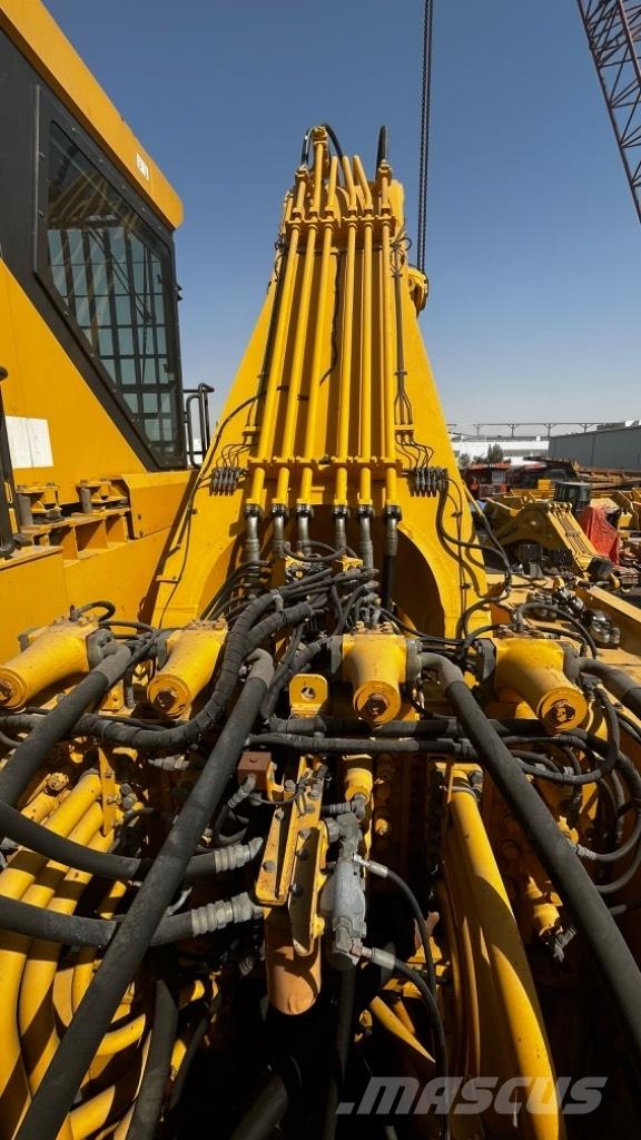 Komatsu PC 2000-8 大型油圧ショベル12t以上（パワーショベル・ユンボ）