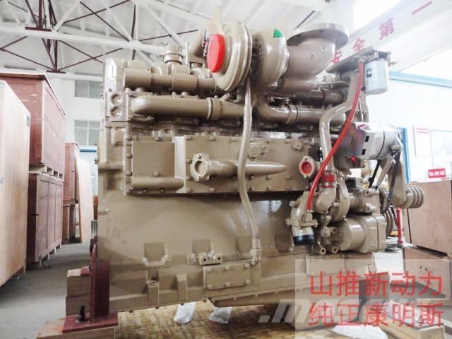 Cummins KTA19-C525 エンジン