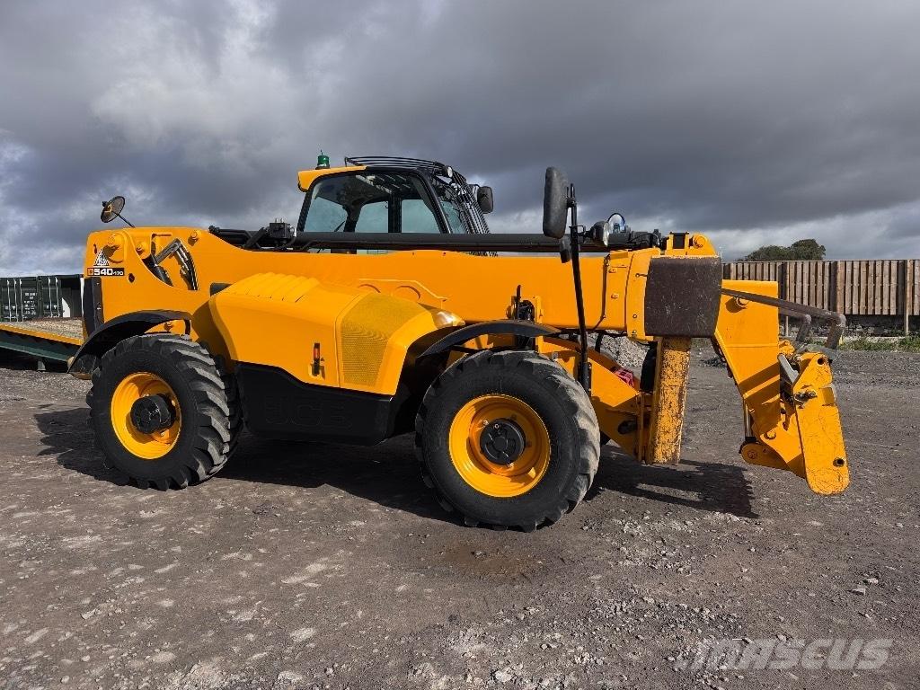 JCB 540-170 テレスコーピックハンドラー
