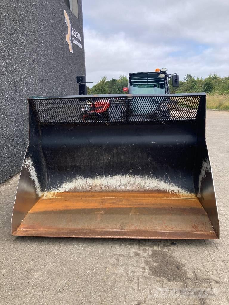 Manitou MLT 630-105 テレスコーピックハンドラー