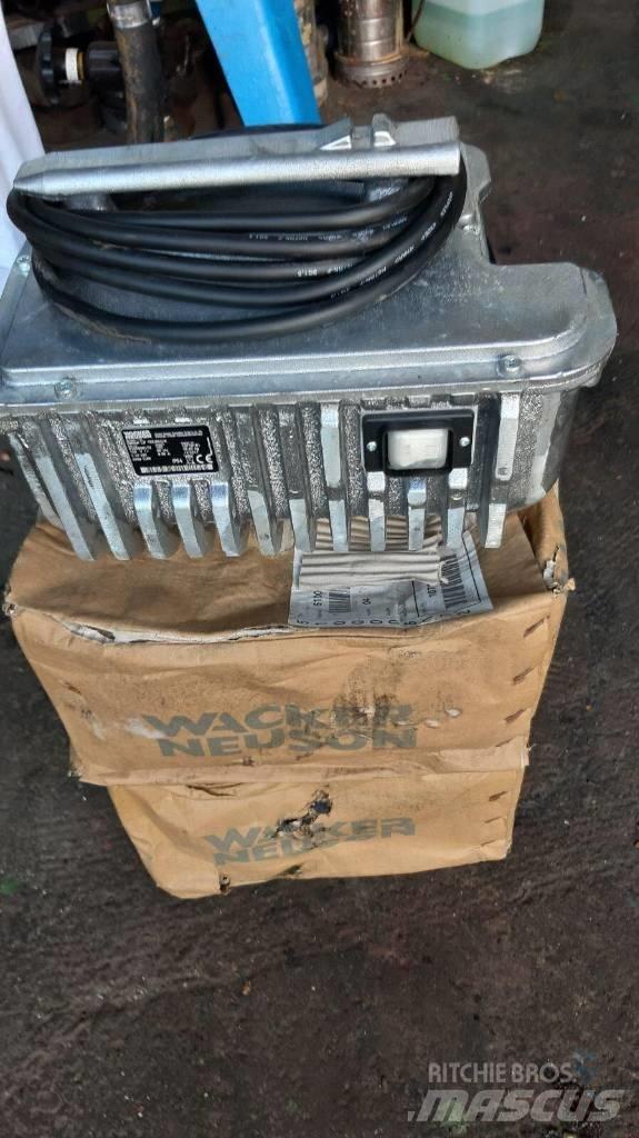 Wacker Neuson 110 V 建設機械 -　その他