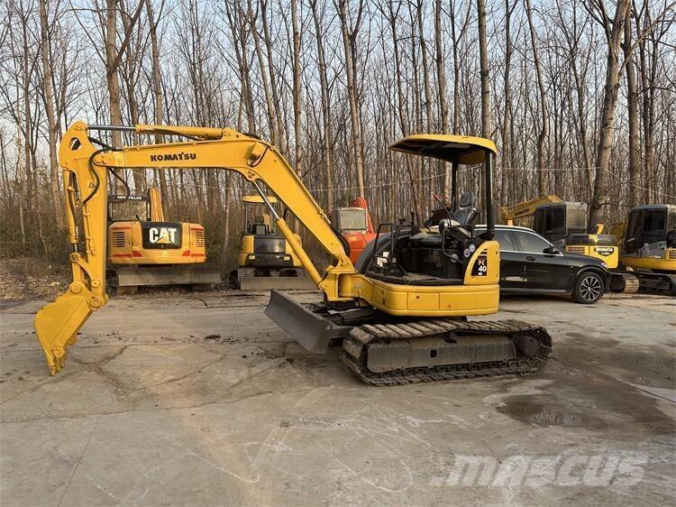 Komatsu Komatsu PC40 大型油圧ショベル12t以上（パワーショベル・ユンボ）