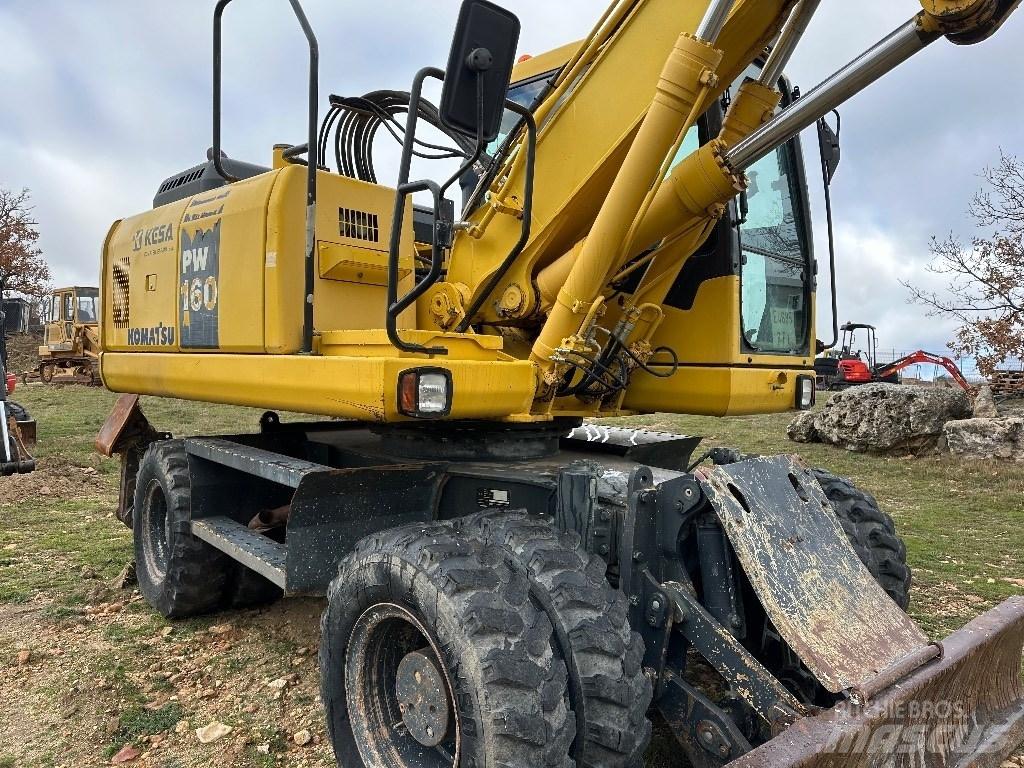 Komatsu PW 160-7E0 ホイール式油圧ショベル（パワーショベル・ユンボ・バックホー）