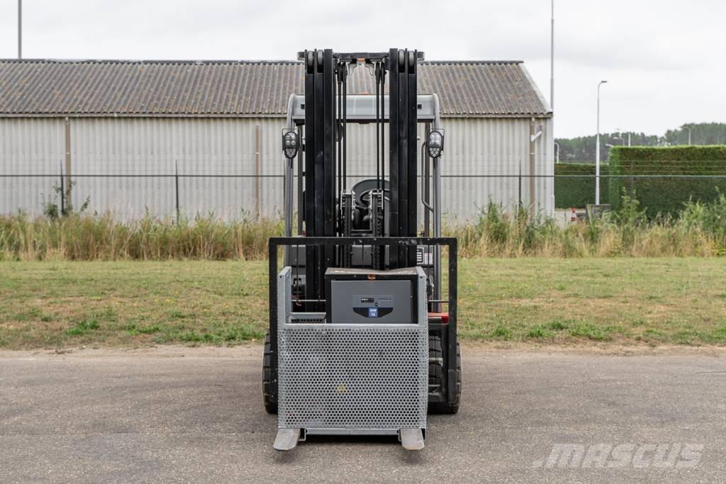 Manitou ME 435 バッテリーフォークリフト