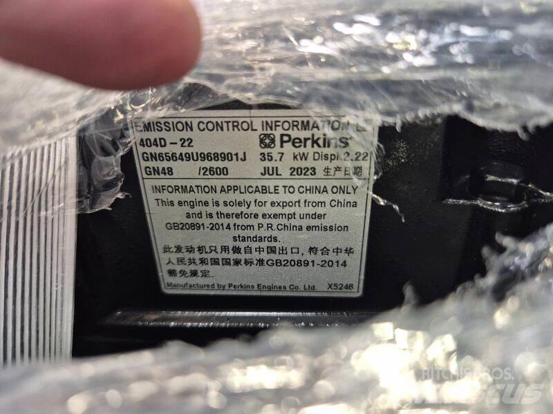 Perkins 404D-22 エンジン