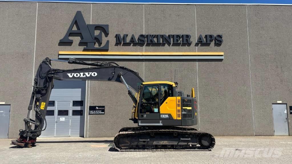 Volvo ECR 235 EL 大型油圧ショベル12t以上（パワーショベル・ユンボ）