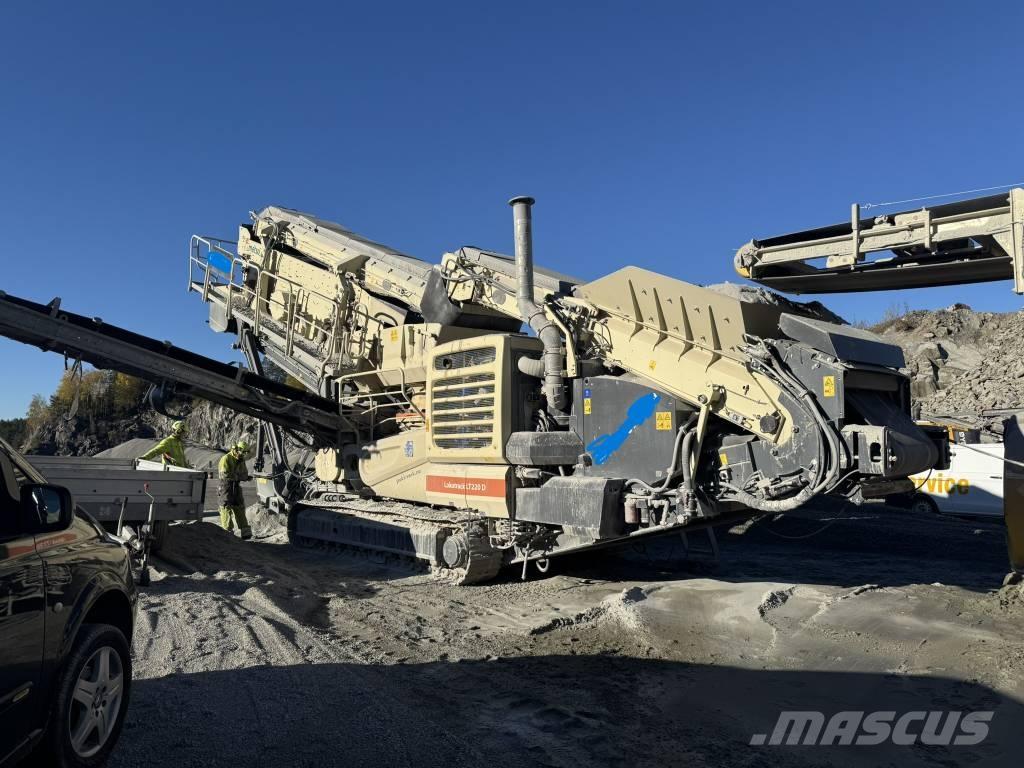 Metso LT 220 D 自走式クラッシャー