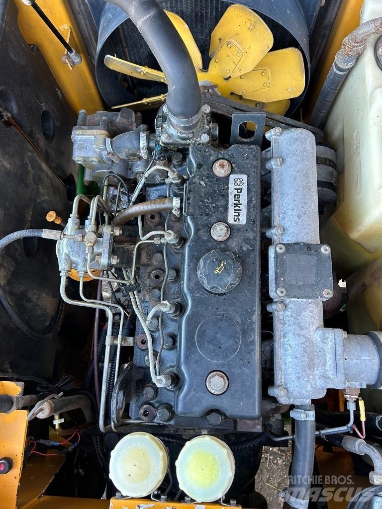Barford SX 6000 サイト　ダンプ