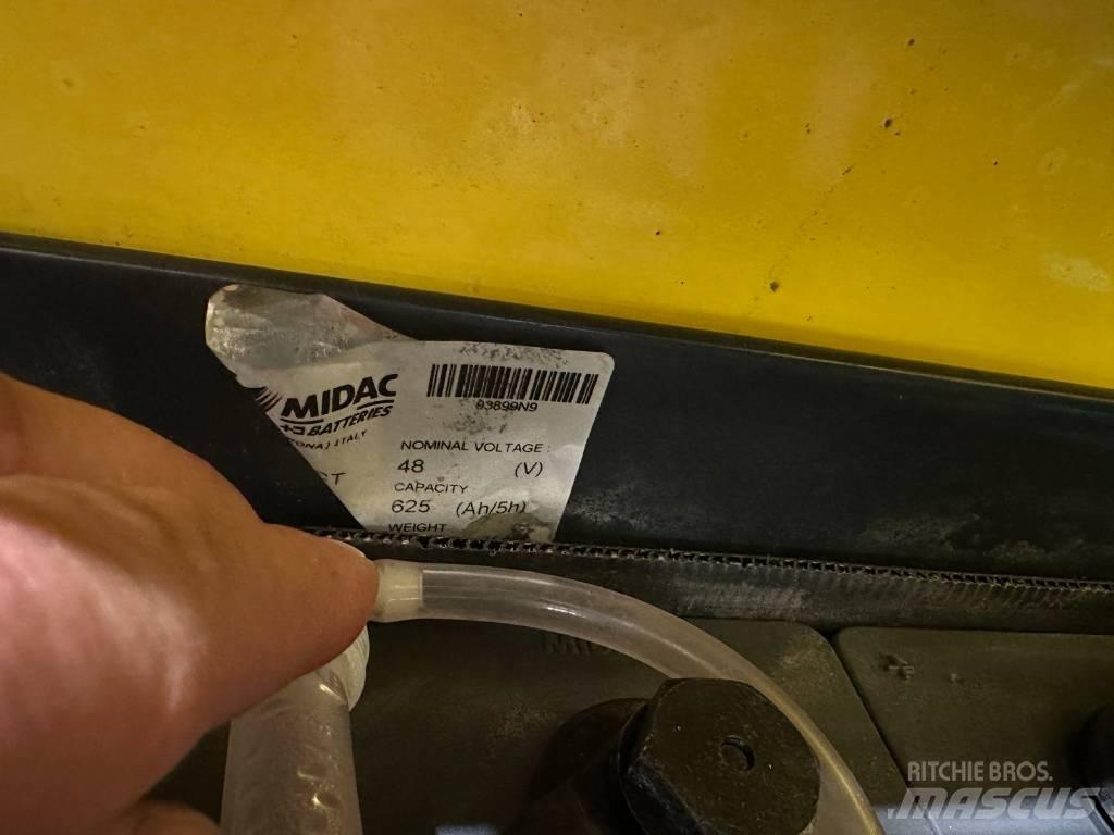Hyster J2.0XN バッテリーフォークリフト