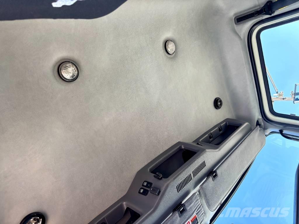 Mack GU813 ケーブルリフト着脱式トラック