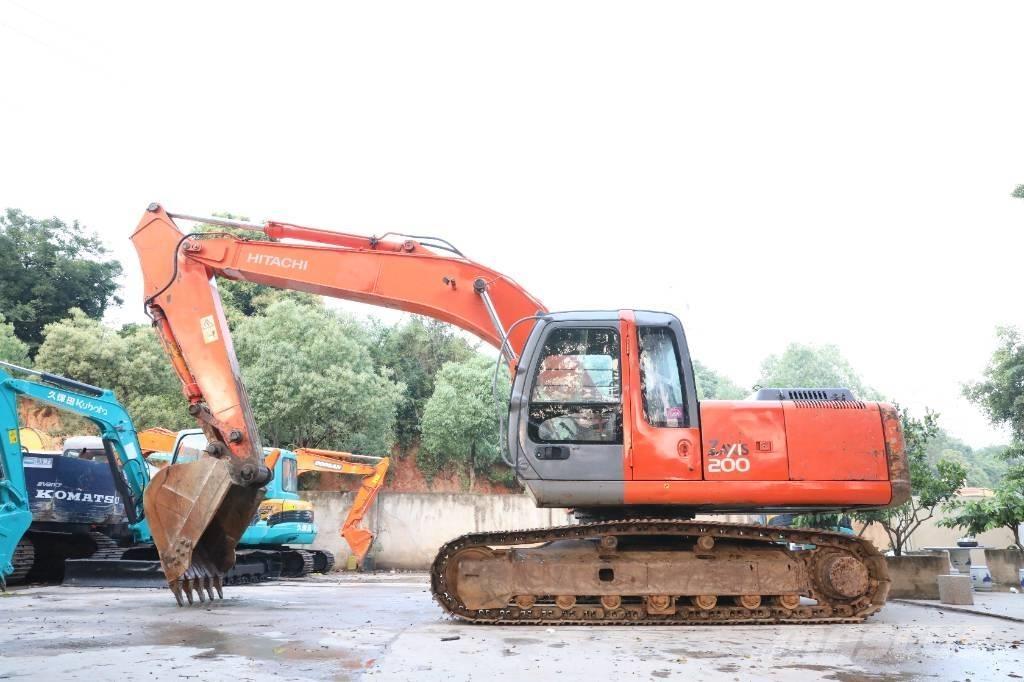 Hitachi ZX 200 LC-3 大型油圧ショベル12t以上（パワーショベル・ユンボ）