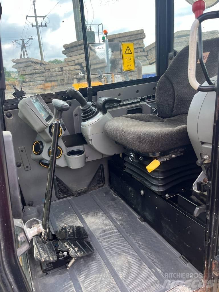 JCB 55 Z-1 ミニ油圧ショベル 7t以下（ミニユンボ・ミニディガー）