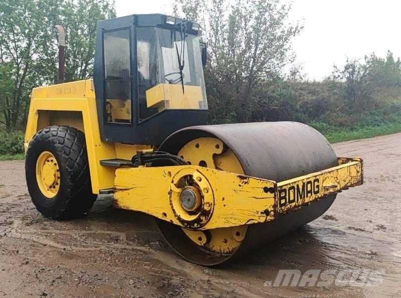 Bomag BW 213 D 振動ローラ