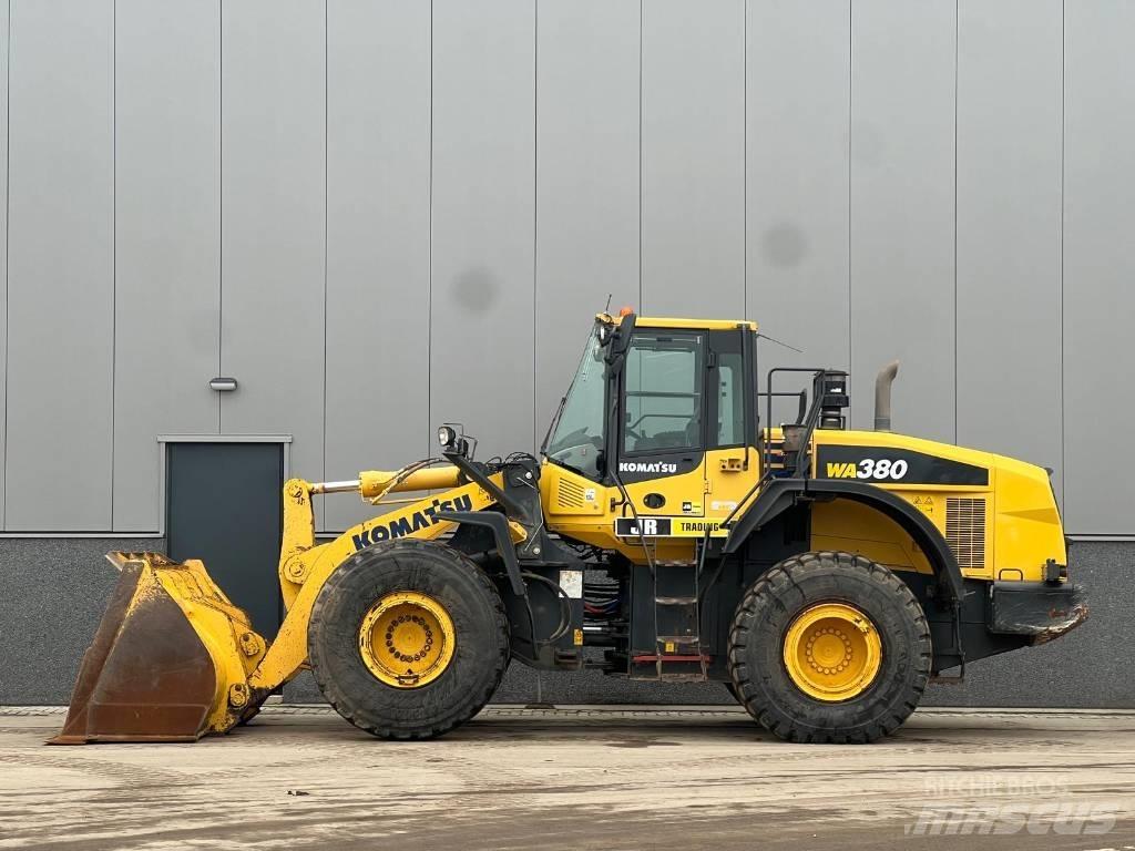 Komatsu WA 380-7 ホイールローダー・タイヤショベル