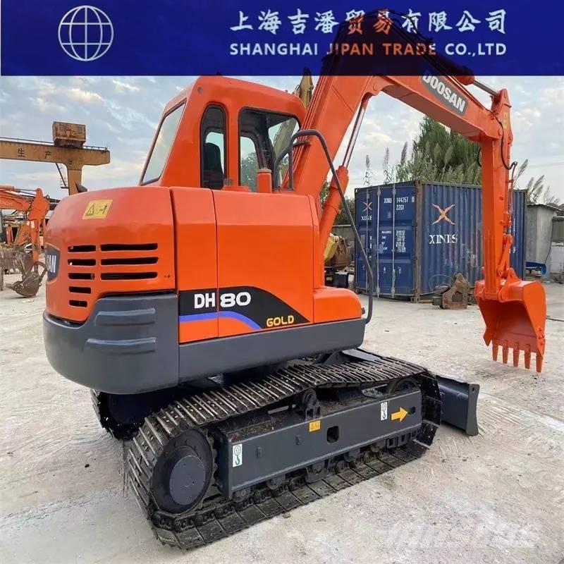 Doosan DH 80 大型油圧ショベル12t以上（パワーショベル・ユンボ）