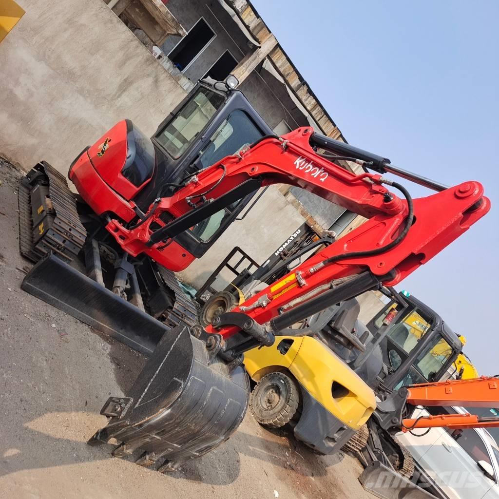 Kubota U 35 ミニ油圧ショベル 7t以下（ミニユンボ・ミニディガー）