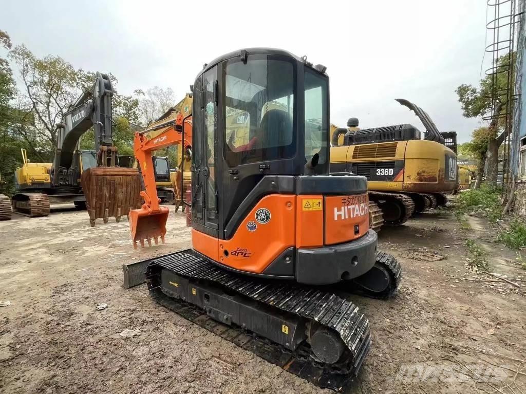 Hitachi ZX50U ミニ油圧ショベル 7t以下（ミニユンボ・ミニディガー）