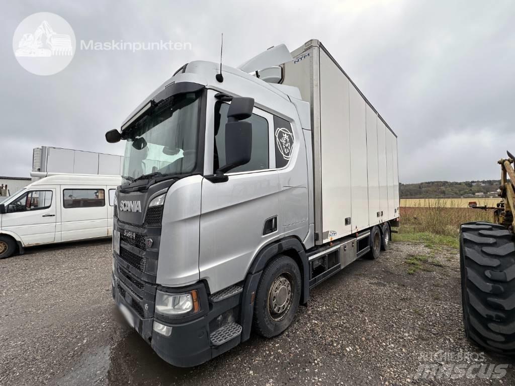 Scania R 520 ボックスボディー、ウイング、箱車