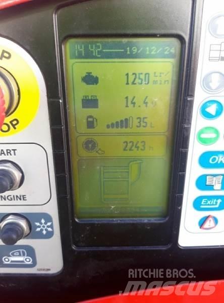 Manitou MANGO 12 ブームリフト　屈伸型