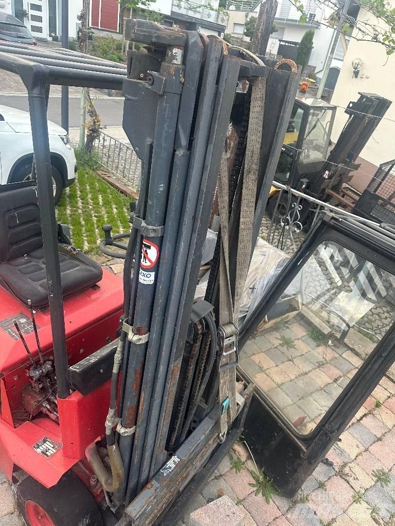 Linde E 16 S バッテリーフォークリフト