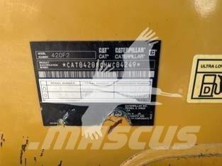 CAT 420F2 バックホーローダー