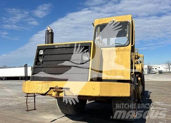 CAT 615C II スクレイパー