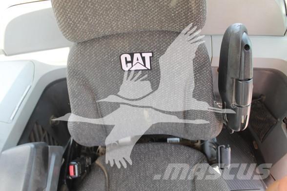 CAT 930K ホイールローダー・タイヤショベル