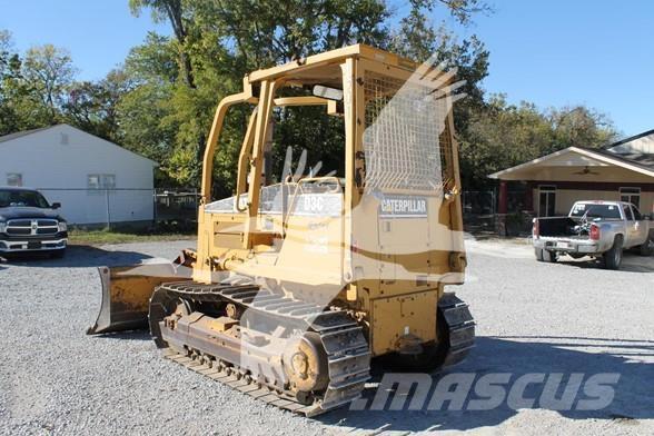 CAT D3C III ブルドーザー
