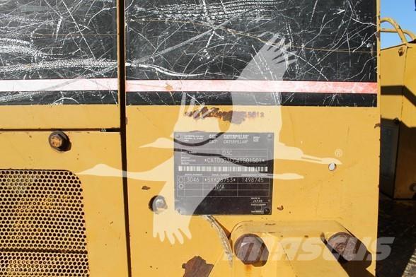 CAT D3C III ブルドーザー