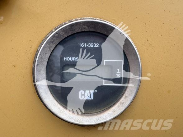 CAT D3G XL ブルドーザー