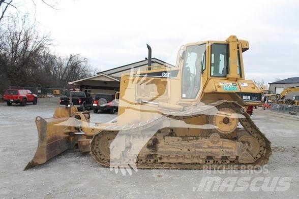 CAT D6N LGP ブルドーザー