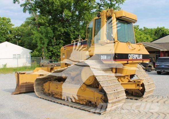 CAT D6N LGP ブルドーザー