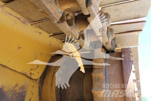 CAT D6R XW ブルドーザー