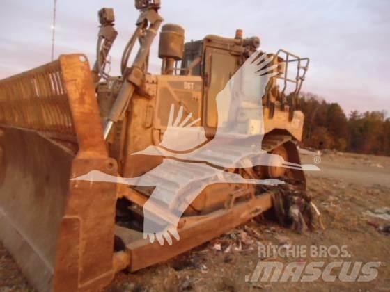CAT D6T ブルドーザー