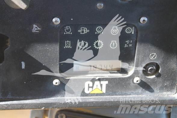 CAT D6T XL ブルドーザー