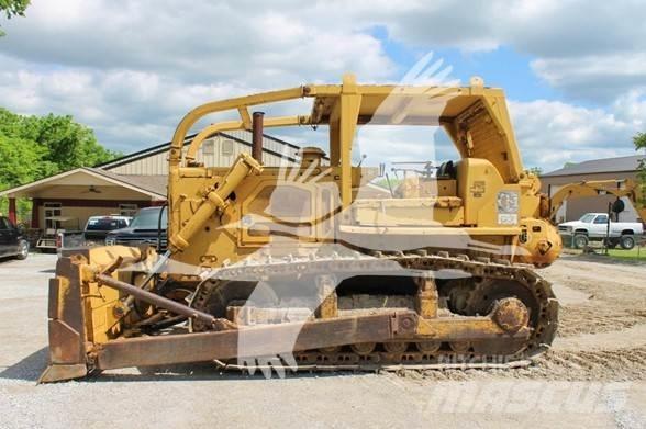 CAT D7F ブルドーザー