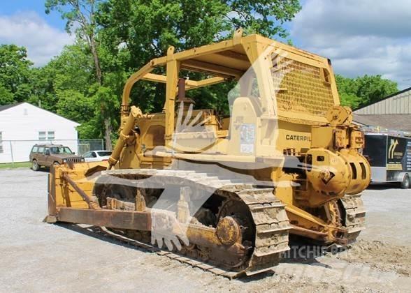CAT D7F ブルドーザー