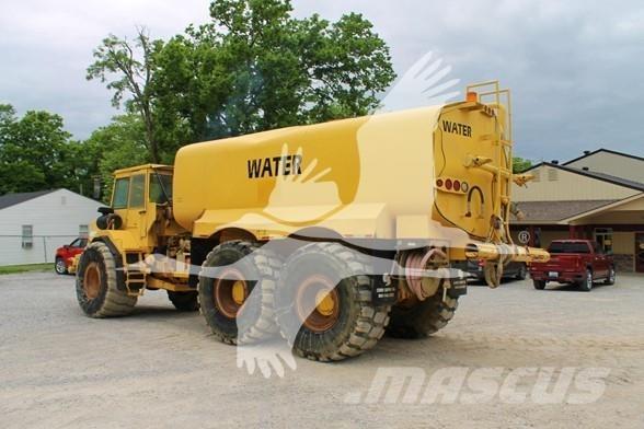 Volvo A25B 給水車