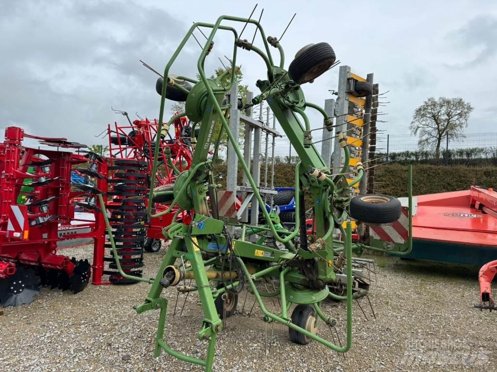 Krone KW672/6 テッダー・テッダーレーキ