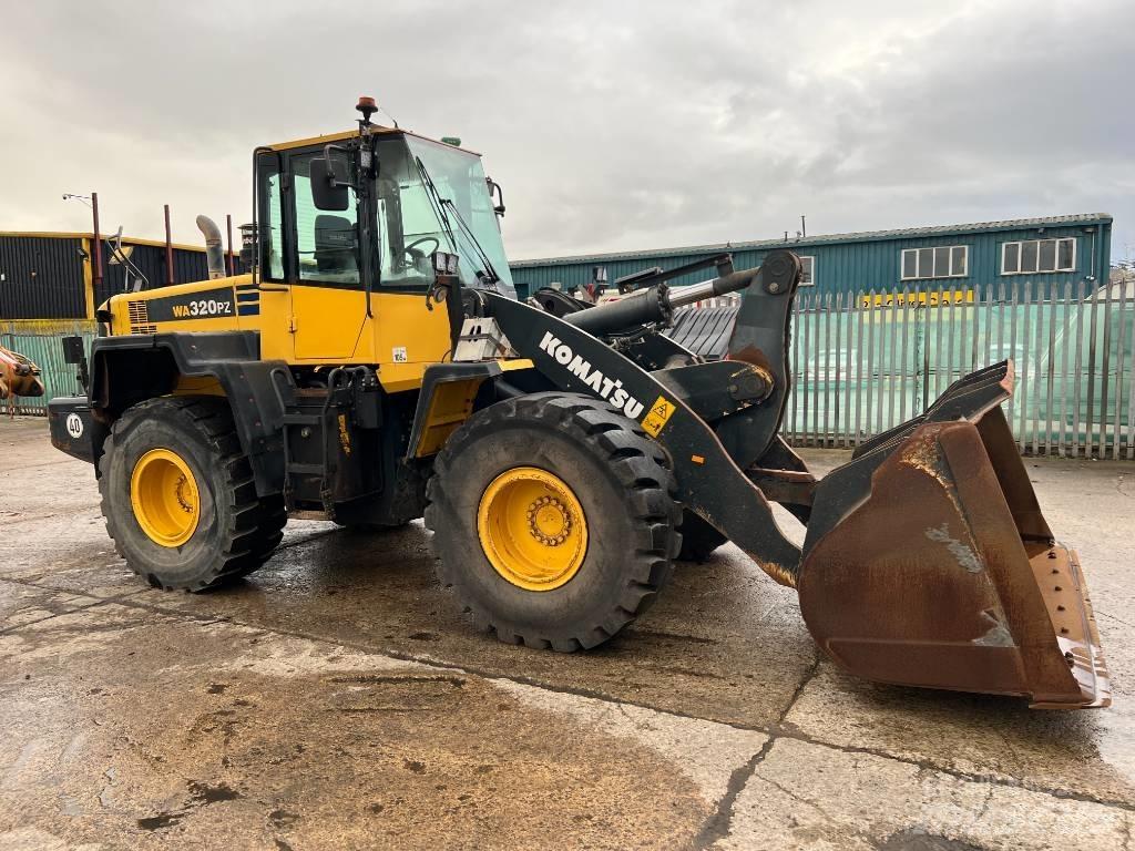 Komatsu WA320PZ-6 ホイールローダー・タイヤショベル