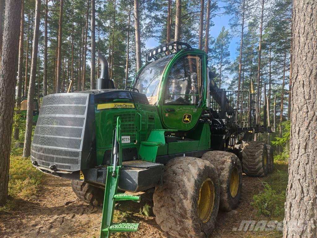 John Deere 1510G フォワーダー