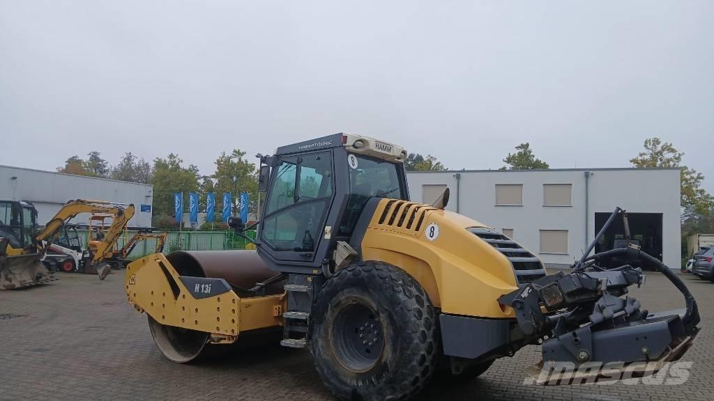 Hamm H13 i 振動ローラ