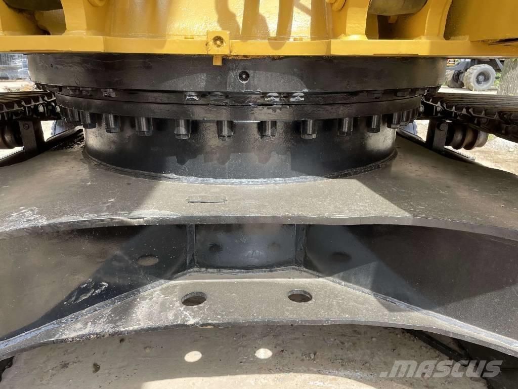 CAT 320D2 大型油圧ショベル12t以上（パワーショベル・ユンボ）