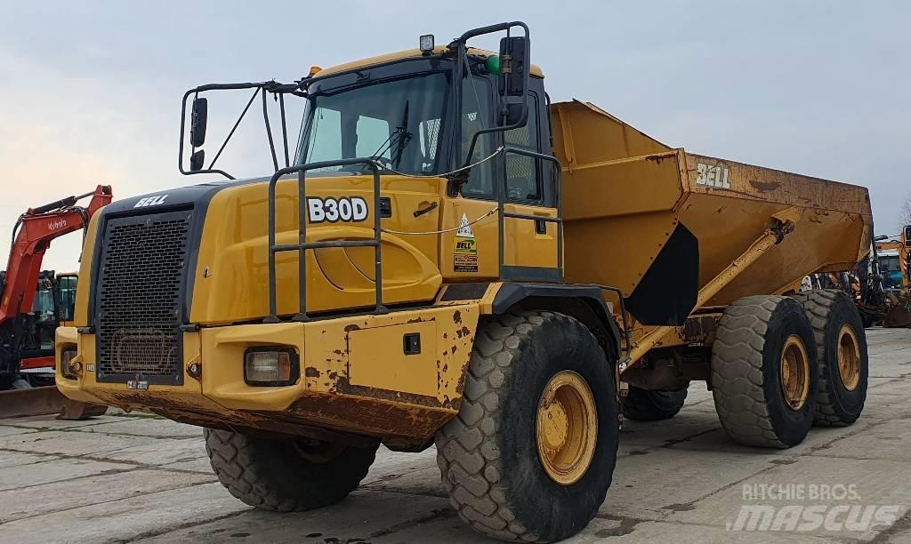 Bell B 30 D アーティキュレート式ダンプトラック